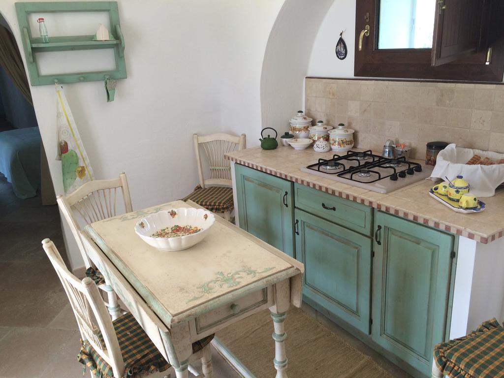 Trullo Del Cavaliere Delle Gravine Villa กาสเตลลาเนตา ภายนอก รูปภาพ